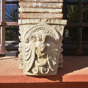 Mascaron — Sculpture décorative