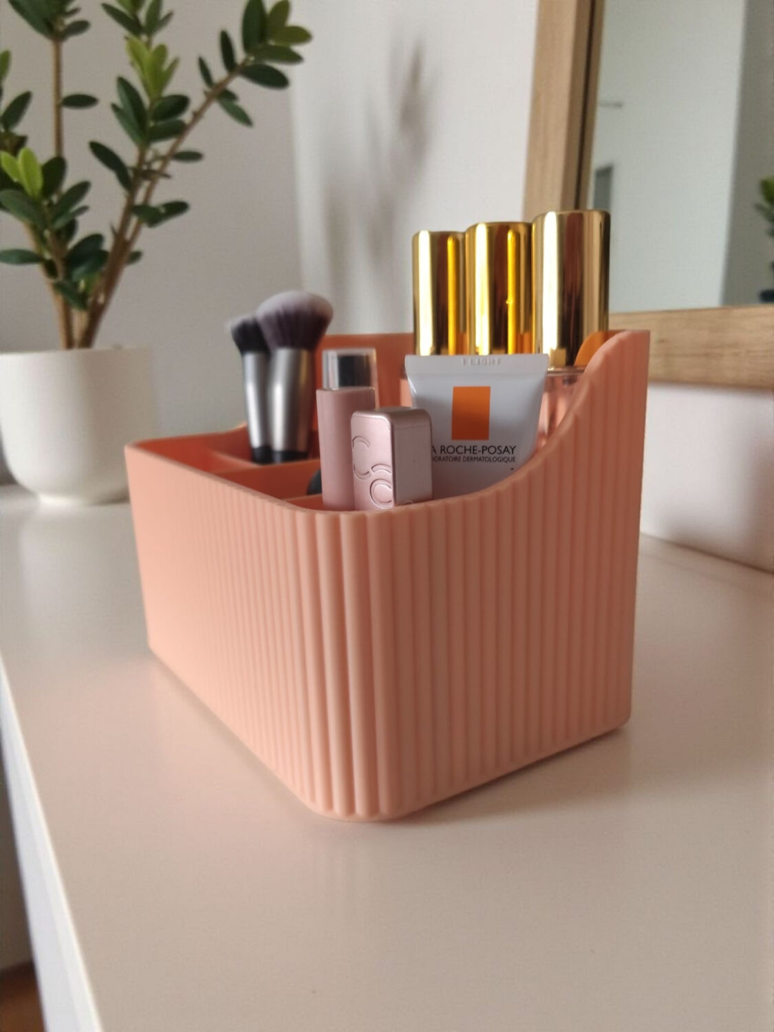 Organisateur de maquillage nervuré 3