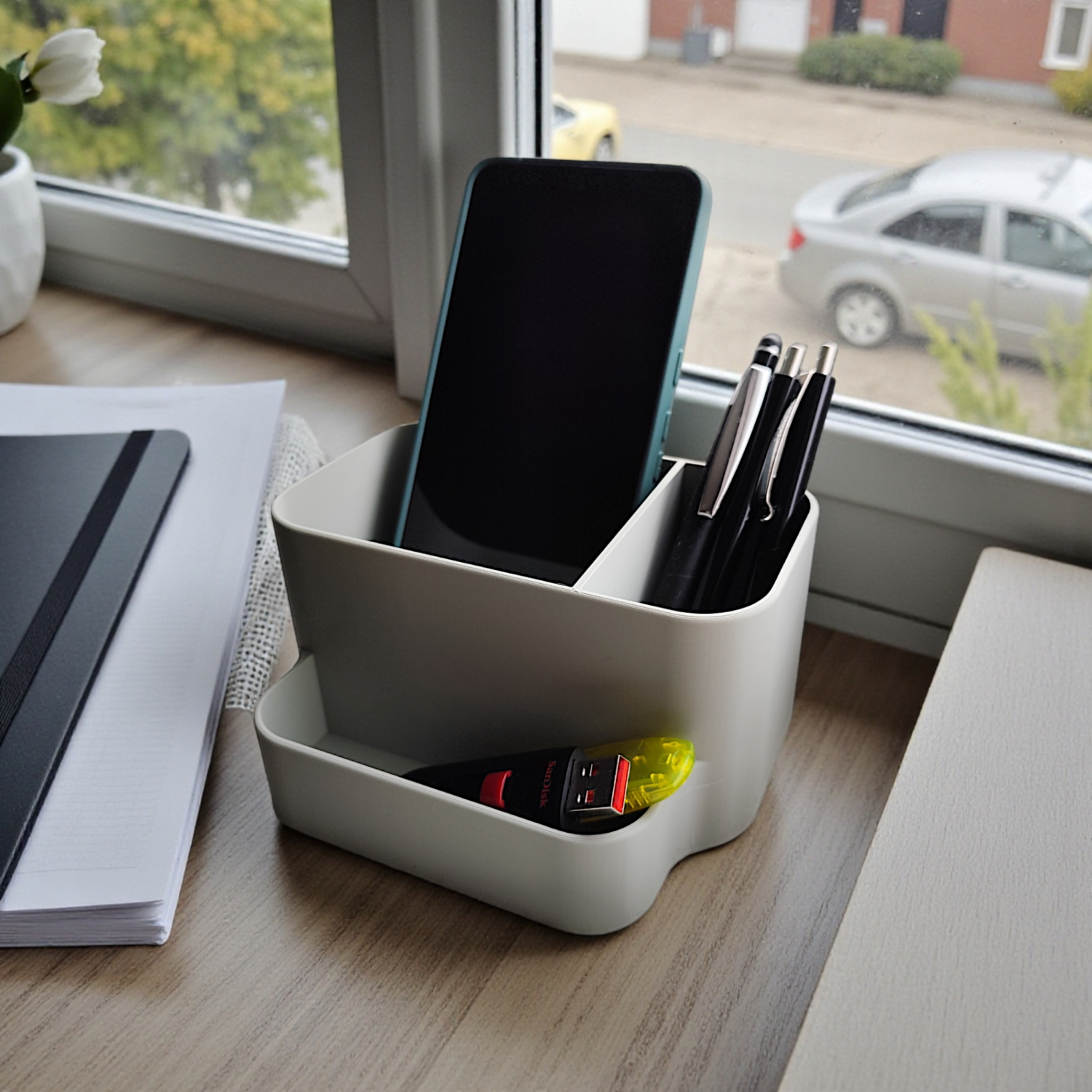 Organiseur de bureau incurvé 3