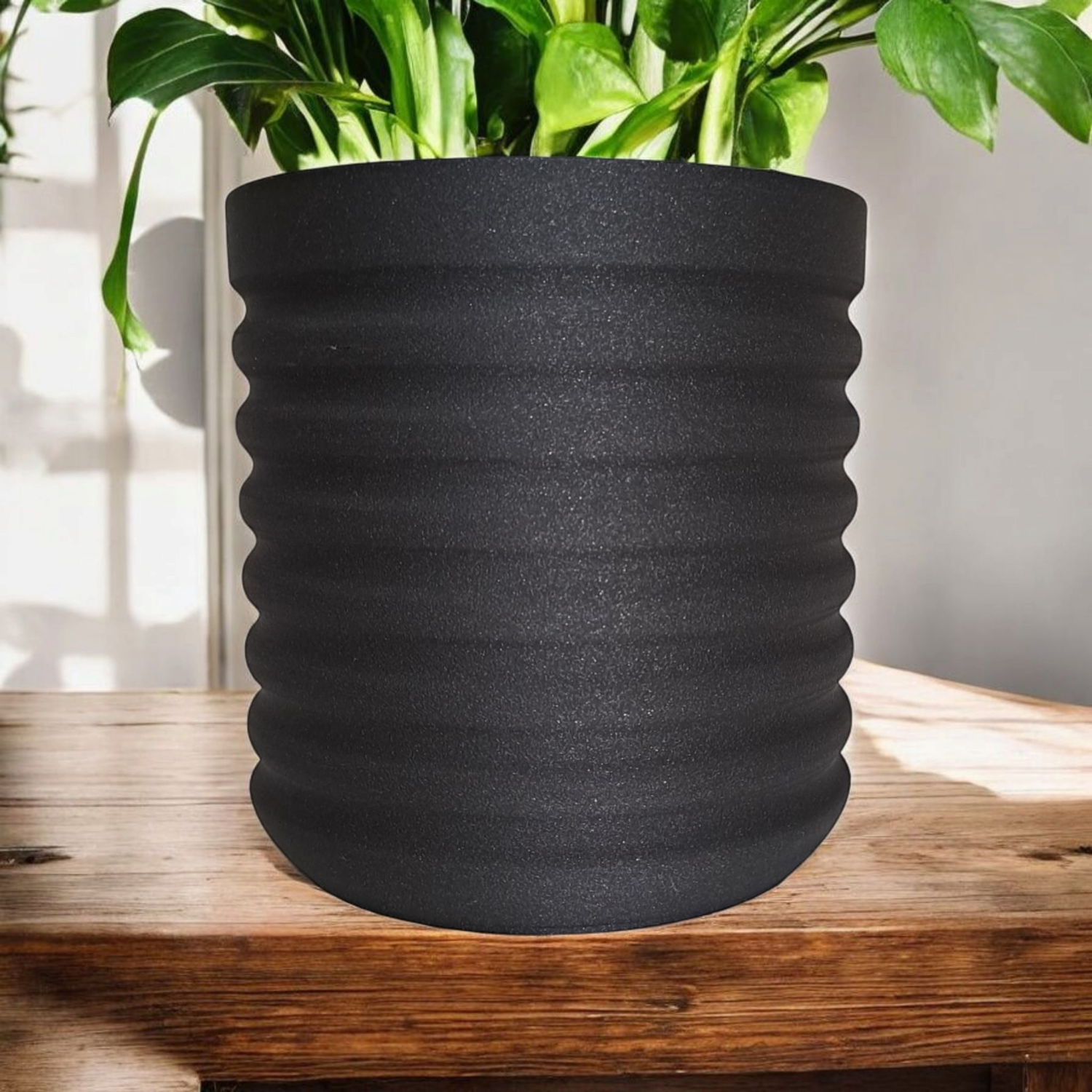 Cache-pot ondulé "RippleBloom" 2