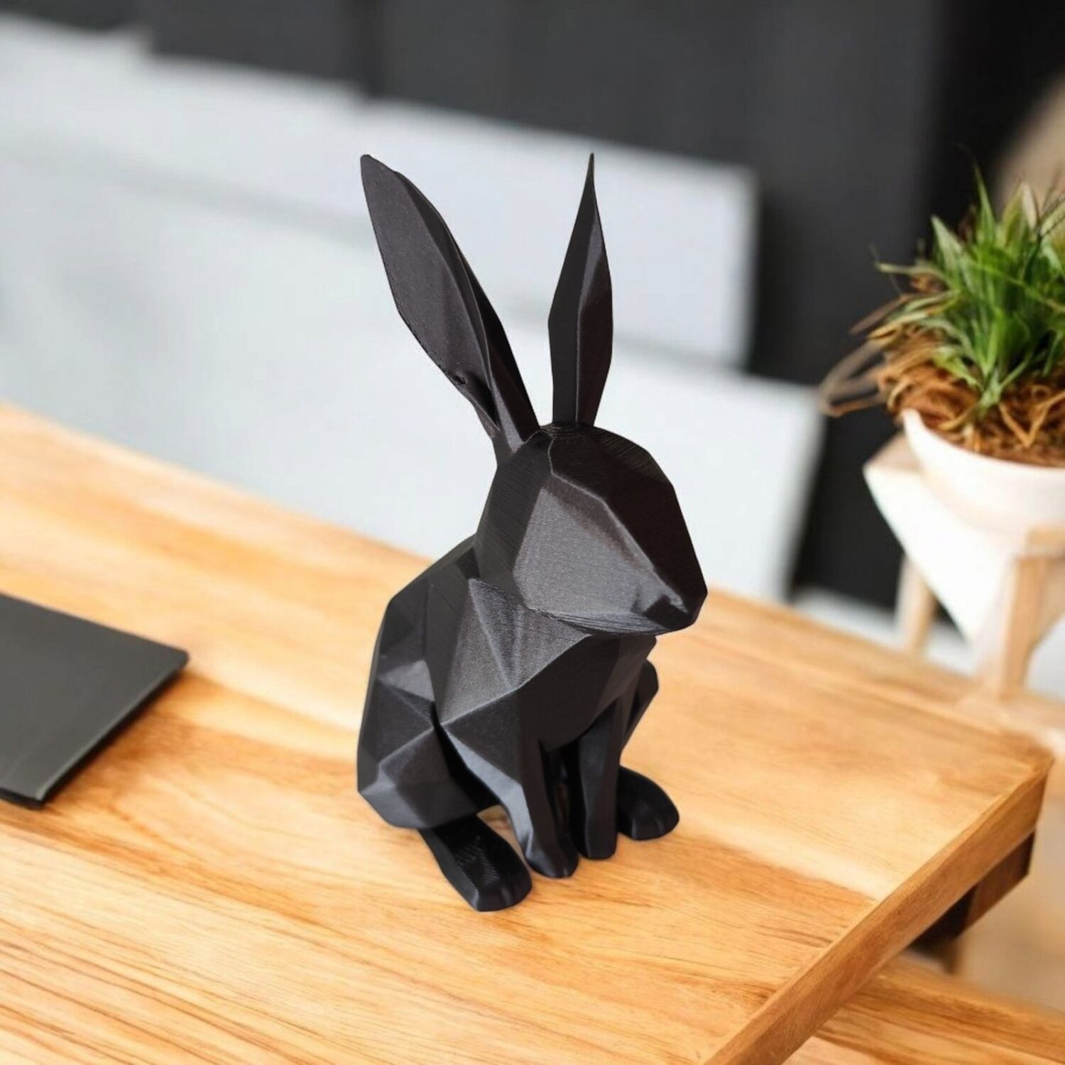 Sculpture n°26 — Le Lapin low poly 4