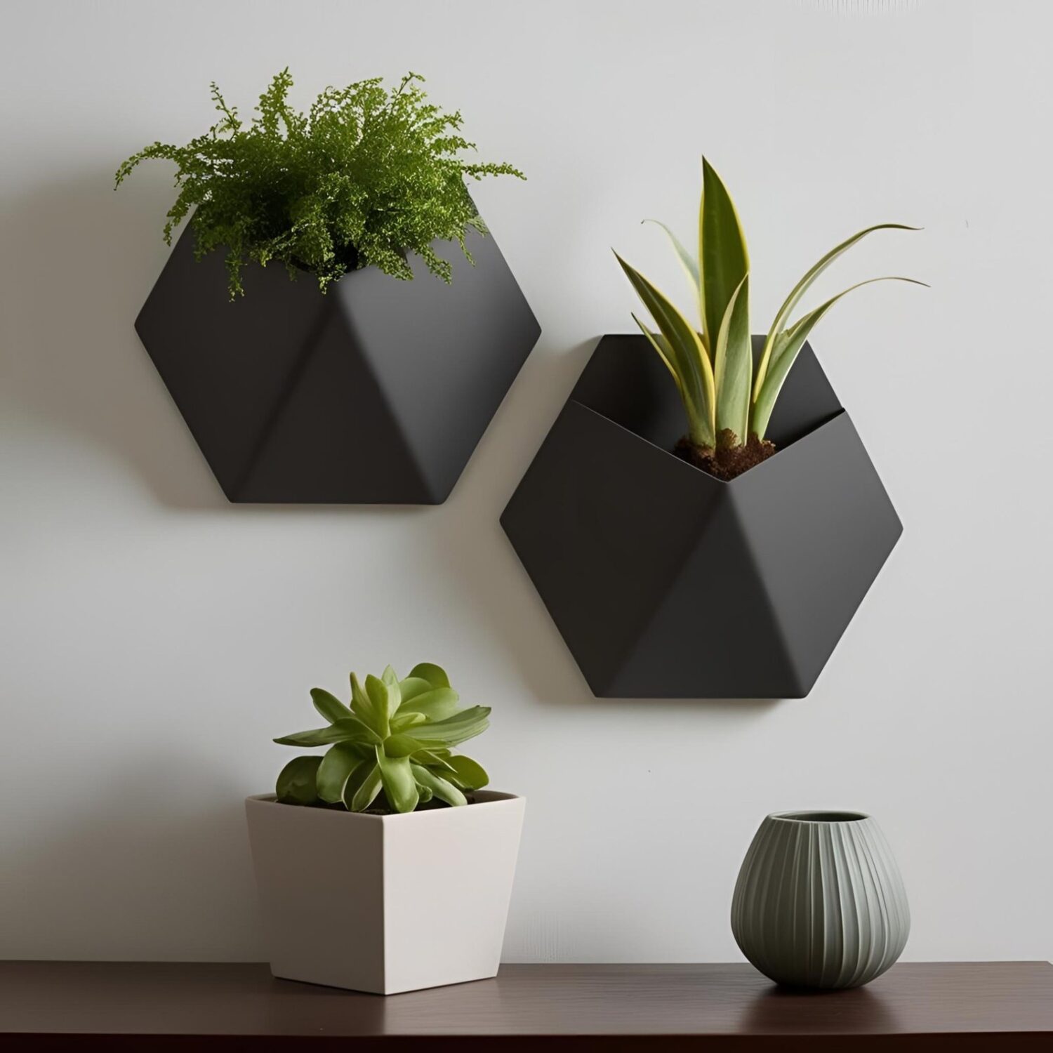 Pot de fleurs mural minimaliste "Stealth" 2