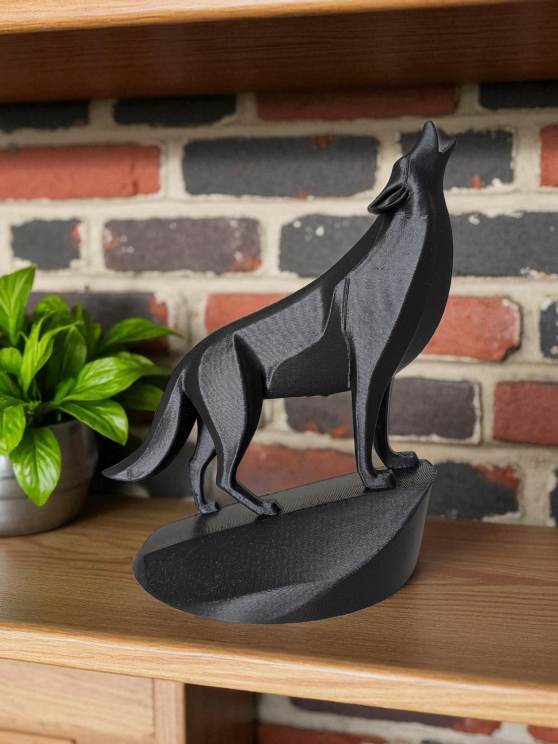 Sculpture n°32 — Loup sur socle 3